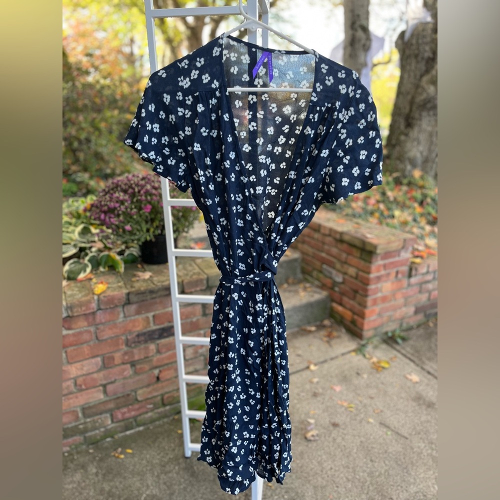 Seraphine short maternity dress size 8